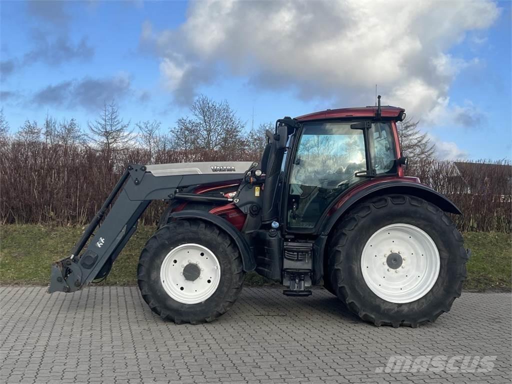 Valtra N 174 トラクター