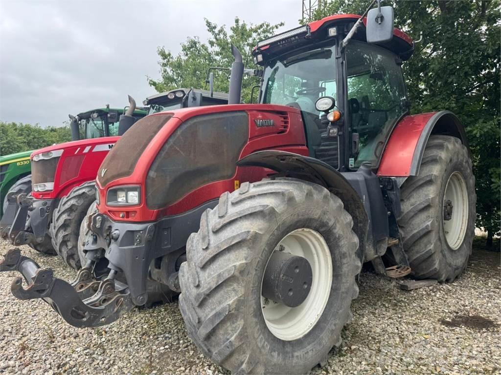Valtra S262 トラクター