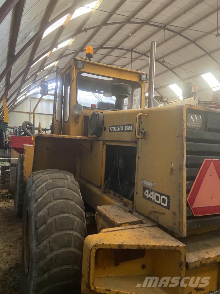Volvo BM 4400 ホイールローダー・タイヤショベル