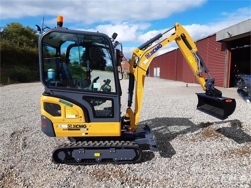 XCMG xe20e ミニ油圧ショベル 7t以下（ミニユンボ・ミニディガー）