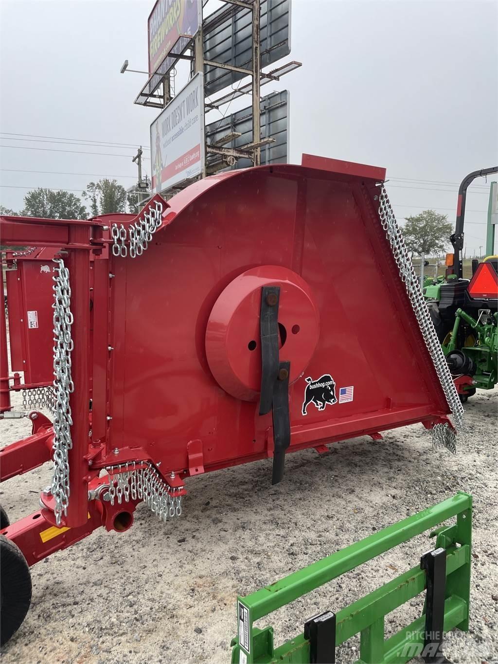 Bush Hog 1815 ベールシュレッダー、カッター、アンローラー