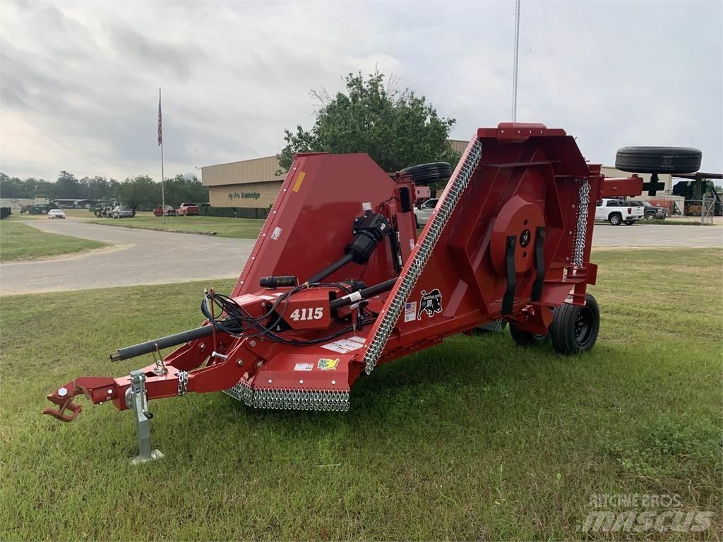 Bush Hog 4115 ベールシュレッダー、カッター、アンローラー