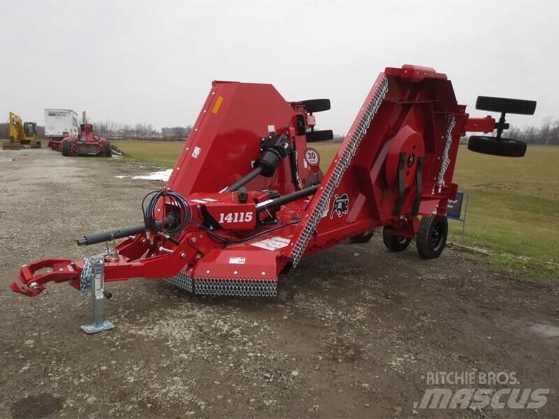 Bush Hog 4115 ベールシュレッダー、カッター、アンローラー
