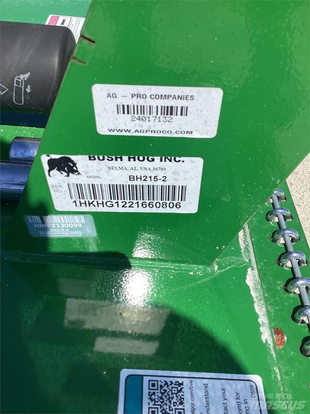 Bush Hog BH215 ベールシュレッダー、カッター、アンローラー