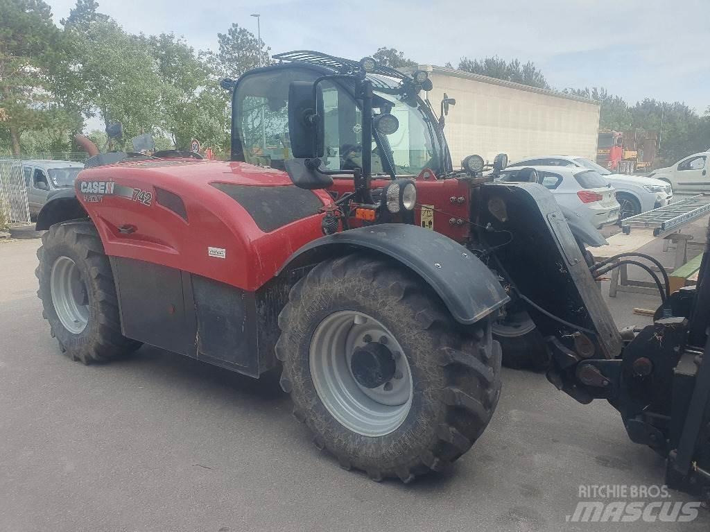 Case IH 742 トラクター
