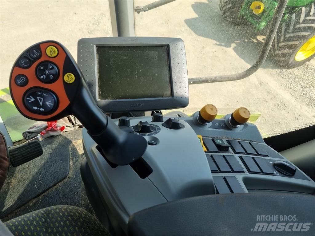 CLAAS 430 Tucano コンバイン
