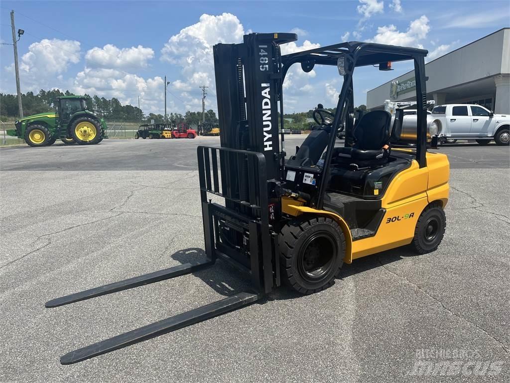 Hyundai 30L-9A フォークリフト - その他