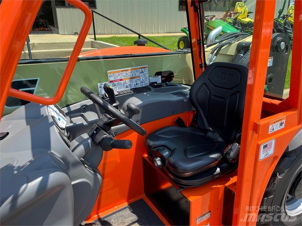 JLG G5-18A テレスコーピックハンドラー