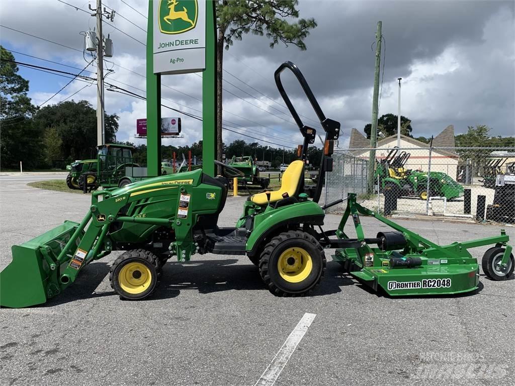 John Deere 1023E コンパクトトラクター