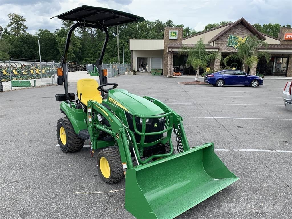 John Deere 1023E コンパクトトラクター