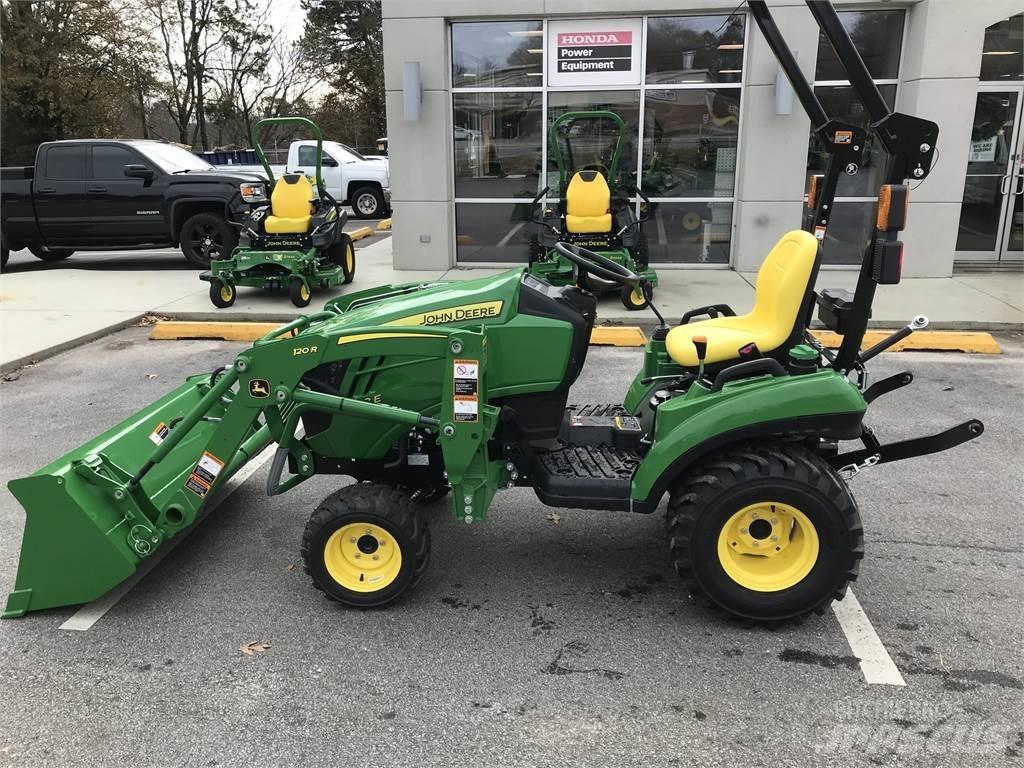 John Deere 1023E コンパクトトラクター
