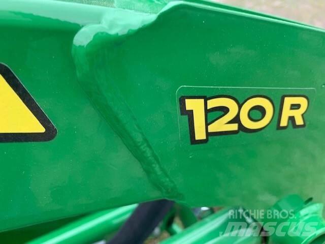 John Deere 1023E コンパクトトラクター