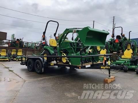 John Deere 1023E コンパクトトラクター