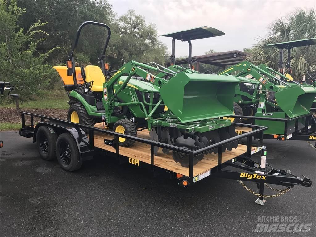 John Deere 1025R コンパクトトラクター