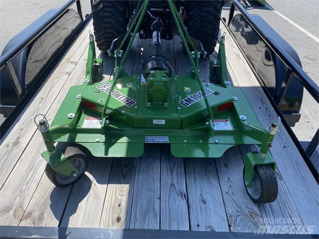 John Deere 1025R コンパクトトラクター