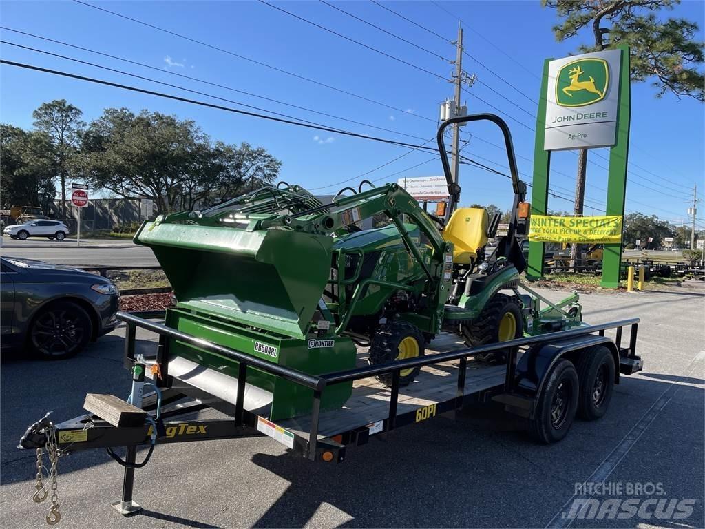 John Deere 1025R コンパクトトラクター