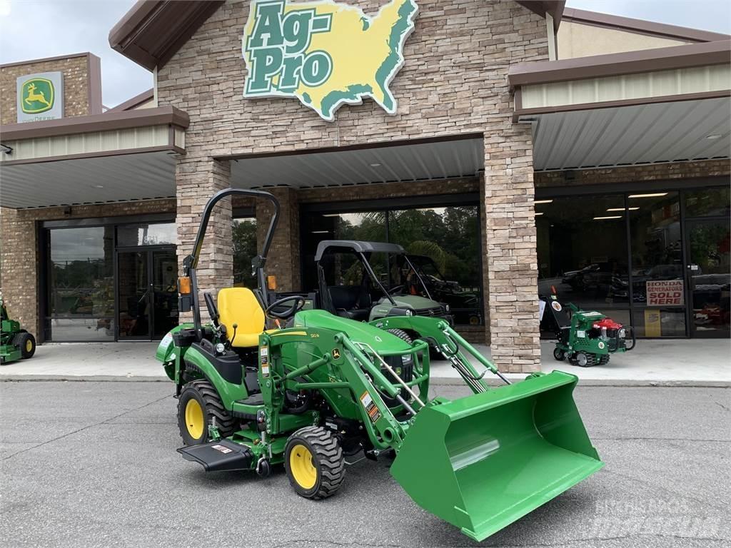 John Deere 1025R コンパクトトラクター