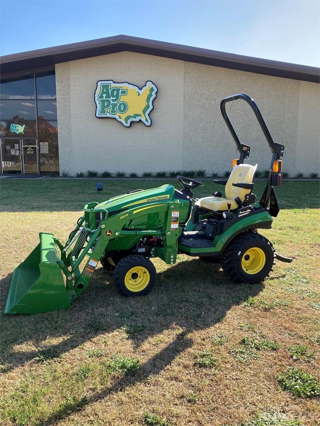 John Deere 1025R コンパクトトラクター