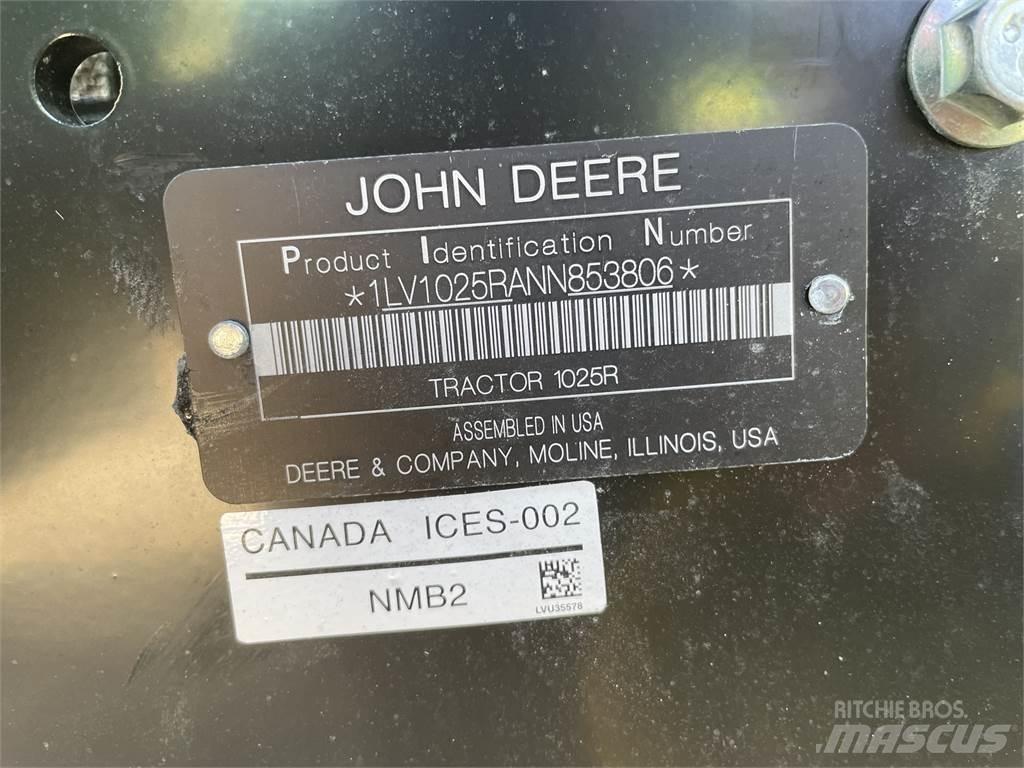 John Deere 1025R コンパクトトラクター