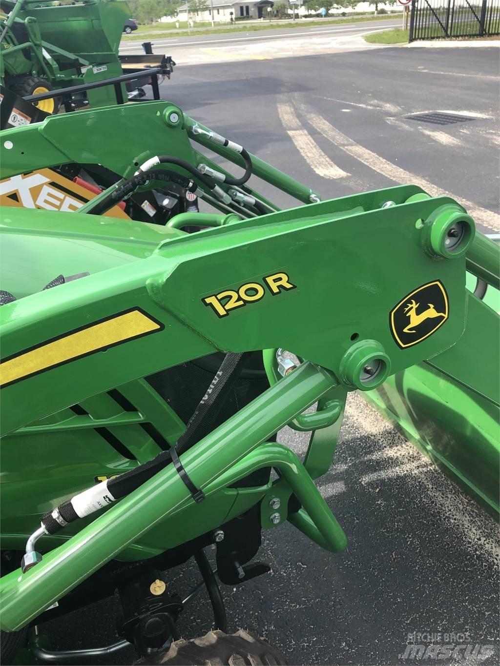 John Deere 1025R コンパクトトラクター