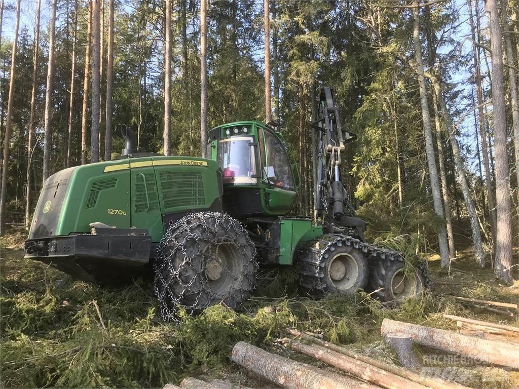 John Deere 1270G ハーベスター