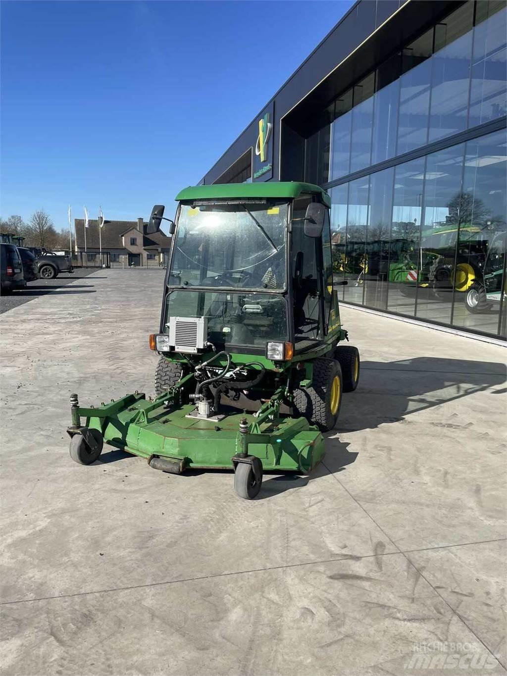 John Deere 1505 乗用・自走モア/芝刈り機