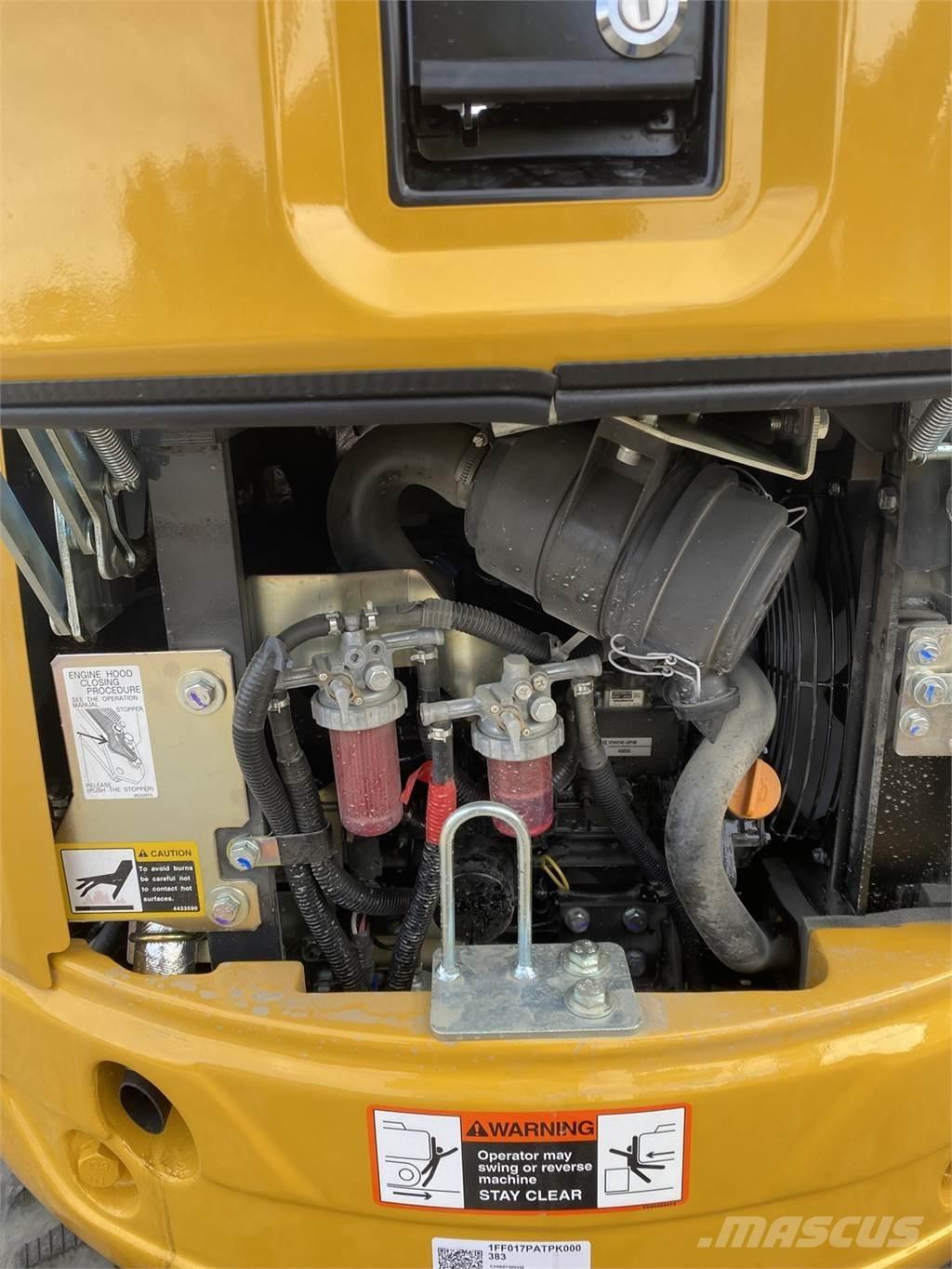 John Deere 17 P ミニ油圧ショベル 7t以下（ミニユンボ・ミニディガー）