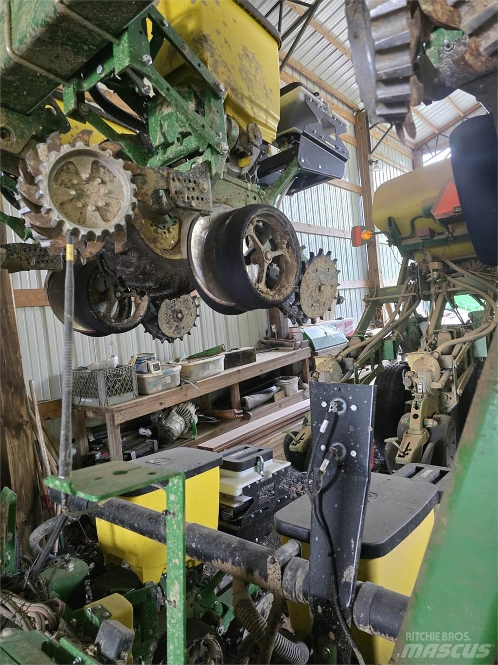 John Deere 1720 田植え機・種まき機