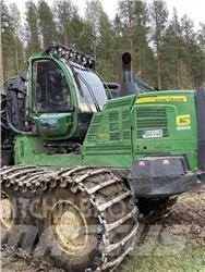John Deere 1910G フォワーダー