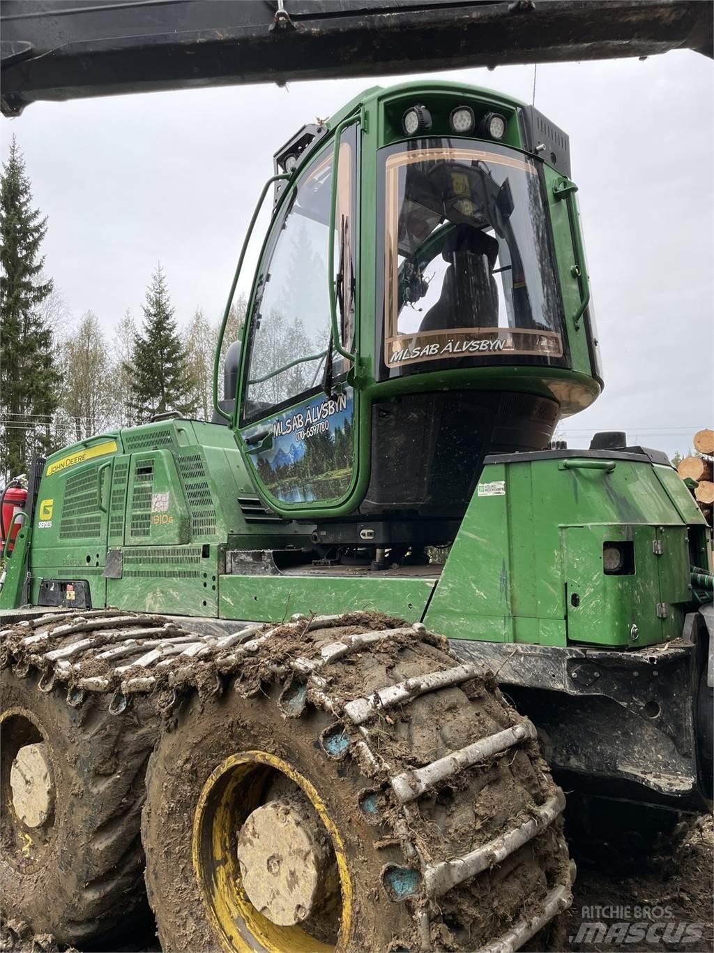 John Deere 1910G フォワーダー