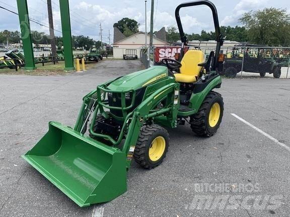John Deere 2025R コンパクトトラクター