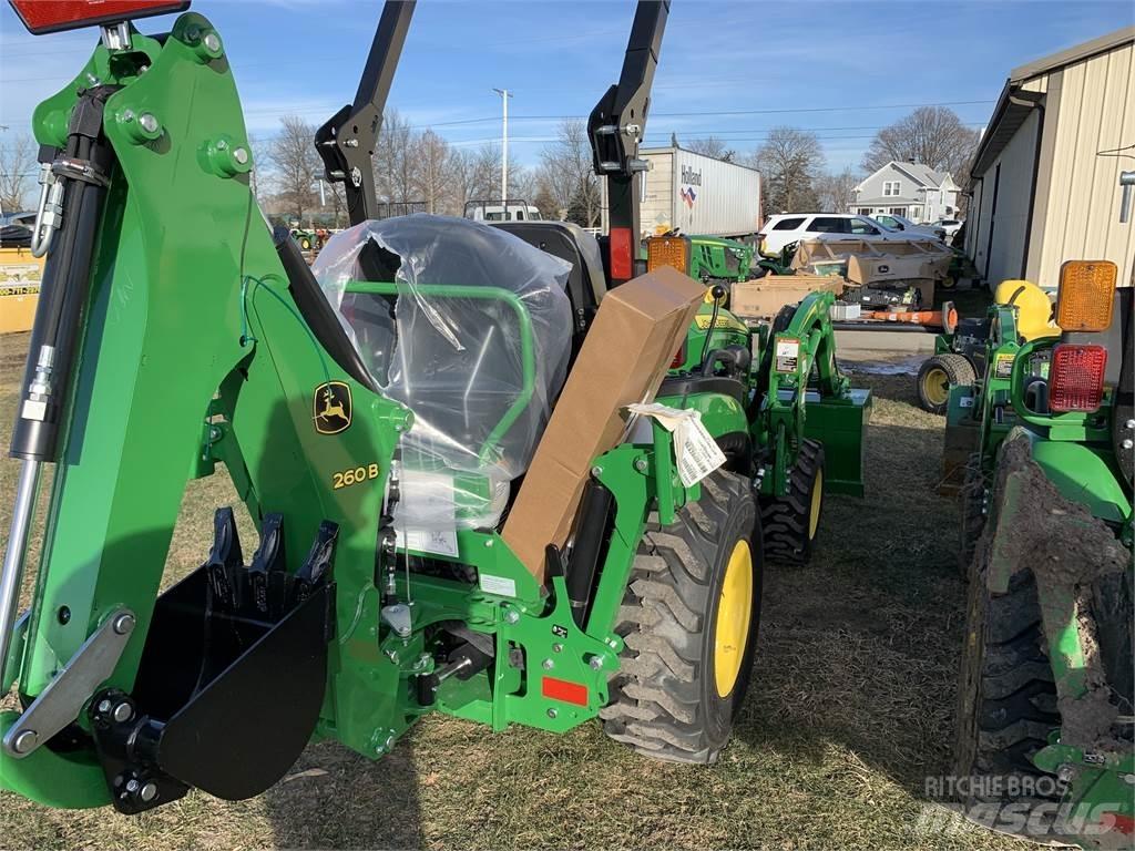 John Deere 2025R コンパクトトラクター