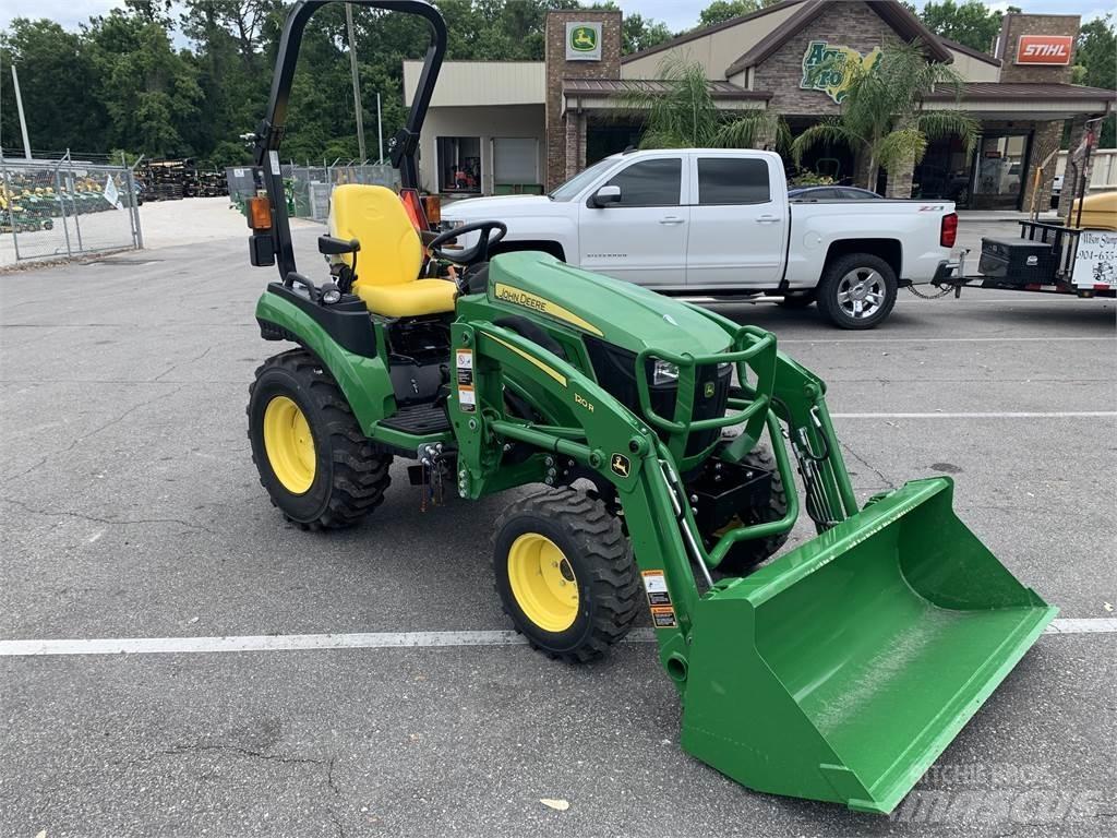 John Deere 2025R コンパクトトラクター