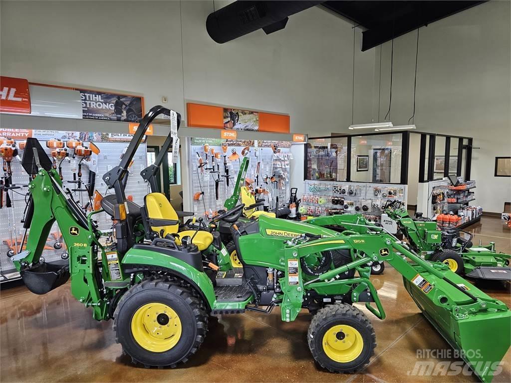 John Deere 2025R コンパクトトラクター