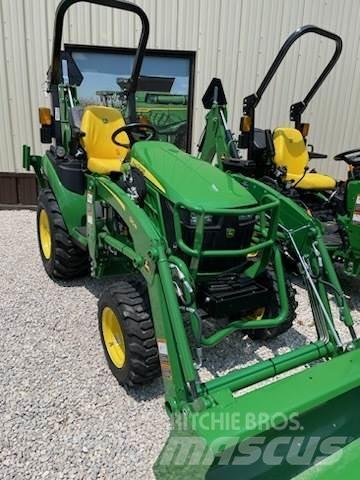 John Deere 2025R コンパクトトラクター