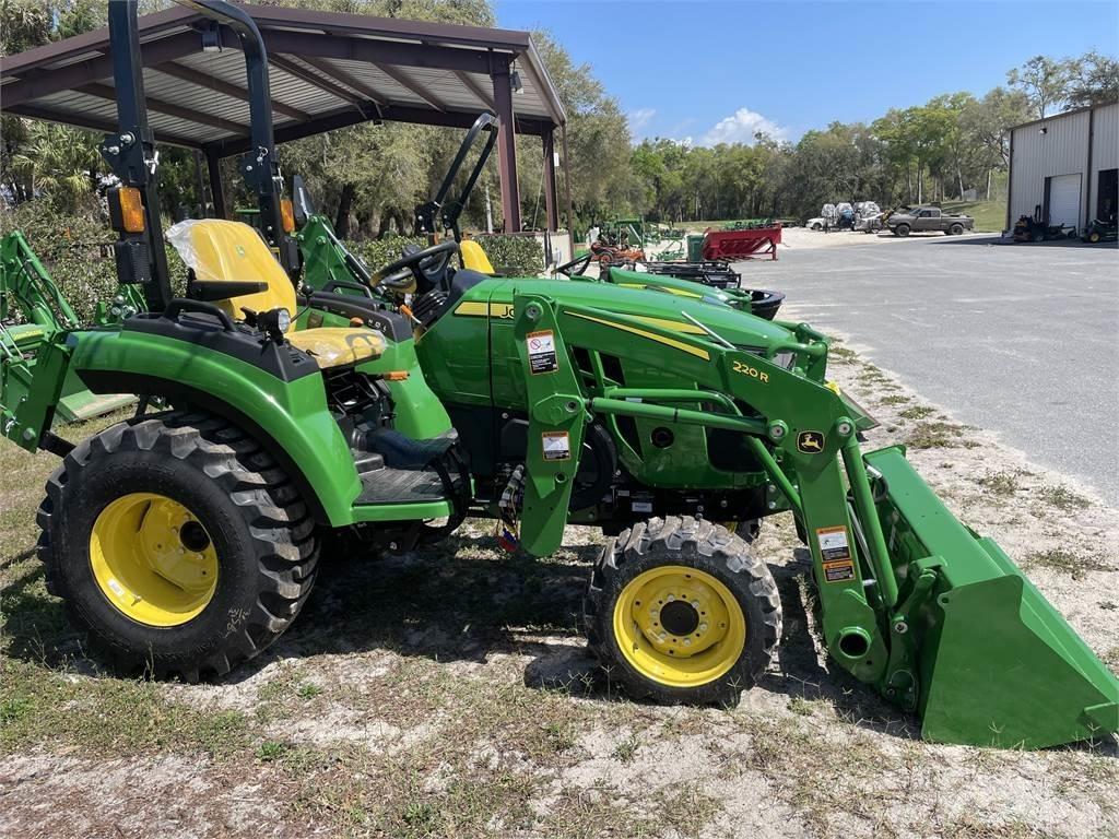 John Deere 2038R コンパクトトラクター