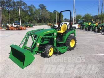John Deere 2038R コンパクトトラクター