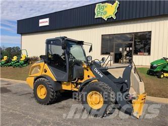 John Deere 204 G ミニローダー