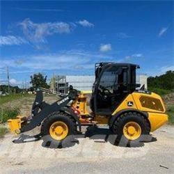 John Deere 204 G ミニローダー