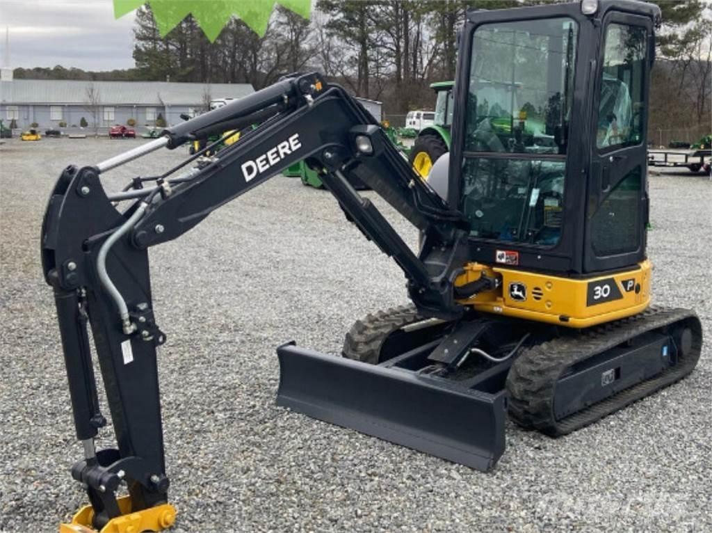 John Deere 30 P ミニ油圧ショベル 7t以下（ミニユンボ・ミニディガー）