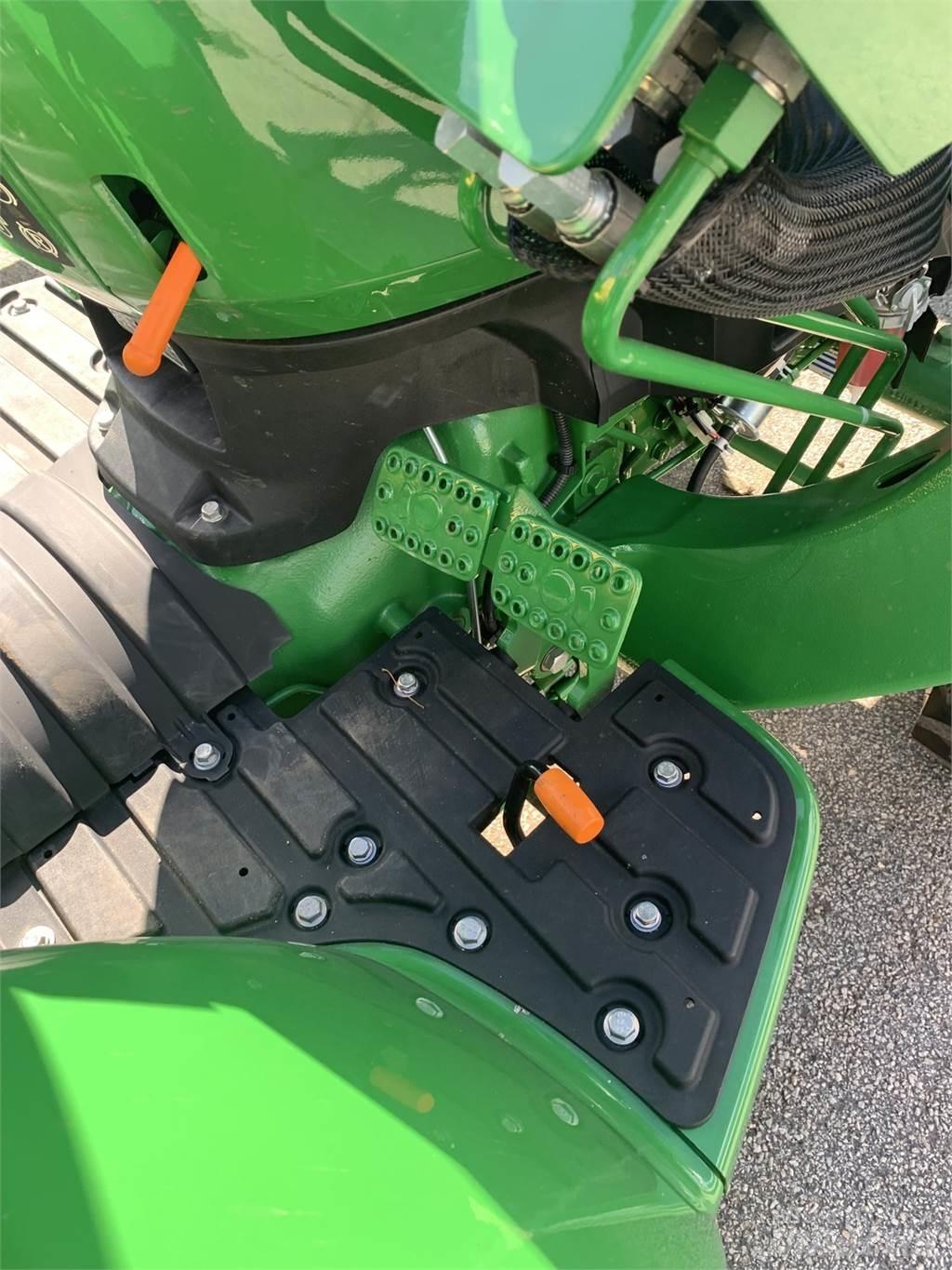 John Deere 3025D コンパクトトラクター