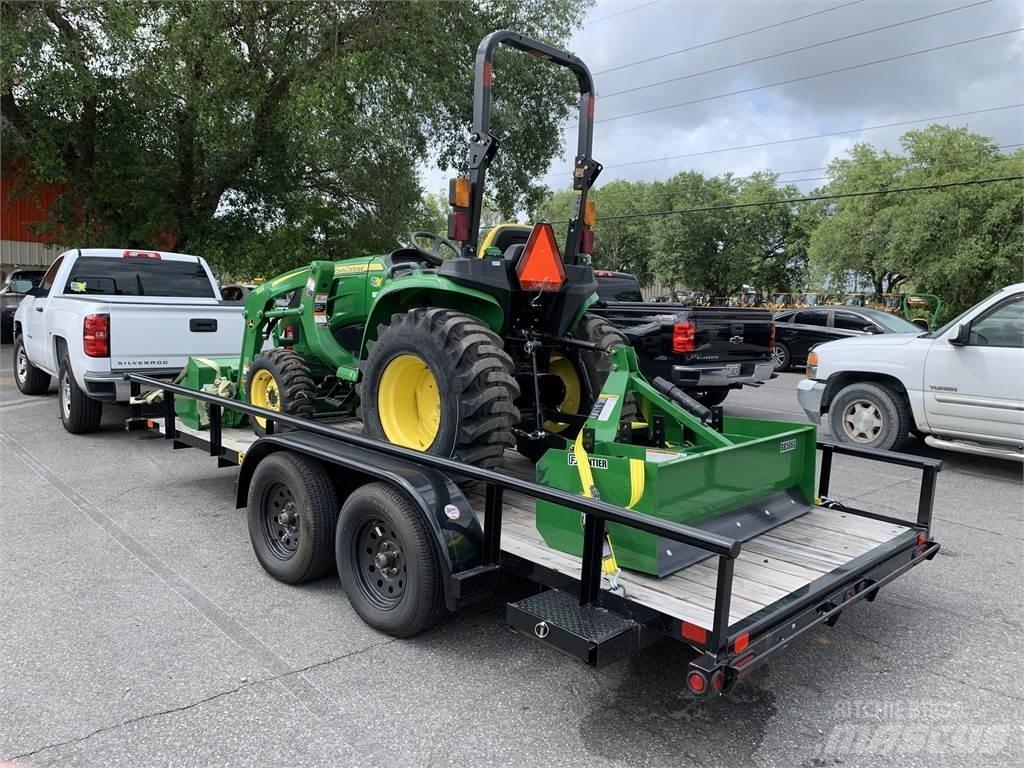 John Deere 3025E コンパクトトラクター