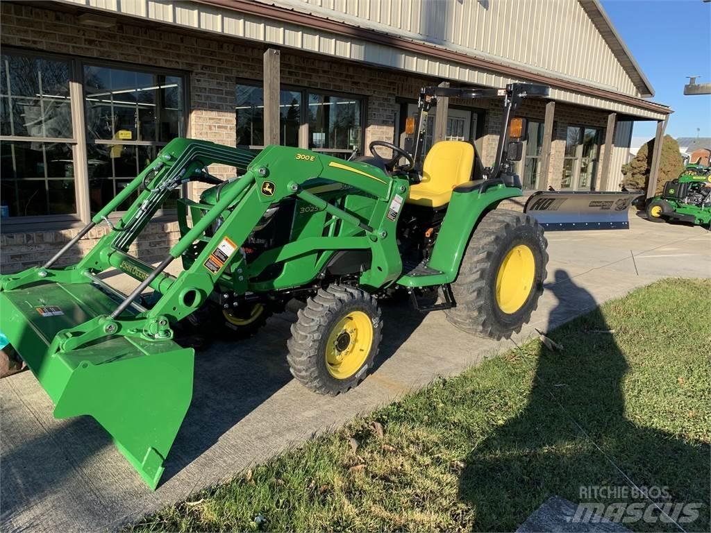John Deere 3025E コンパクトトラクター