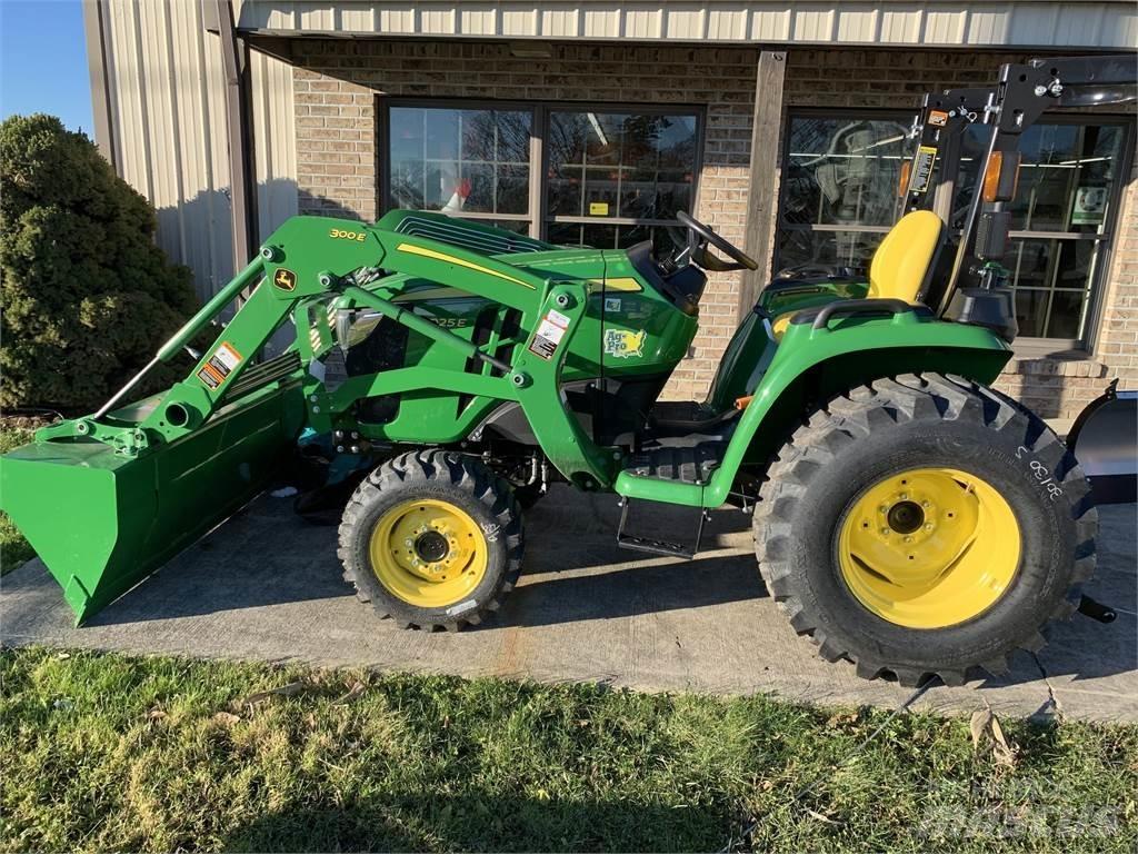 John Deere 3025E コンパクトトラクター