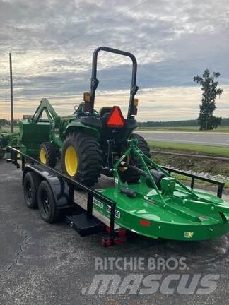 John Deere 3025E コンパクトトラクター