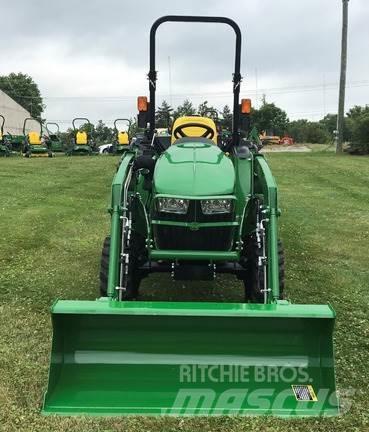 John Deere 3025E コンパクトトラクター