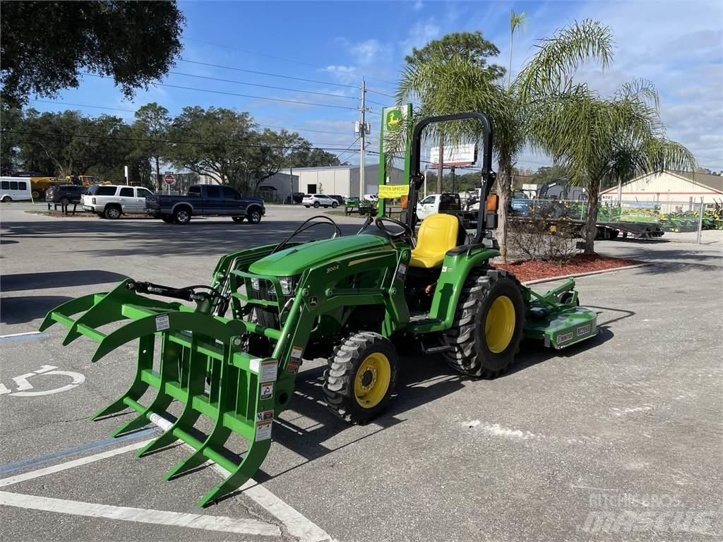 John Deere 3032E コンパクトトラクター