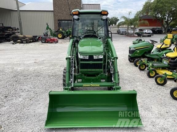 John Deere 3033R コンパクトトラクター