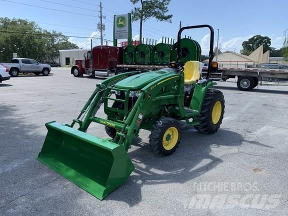 John Deere 3033R コンパクトトラクター