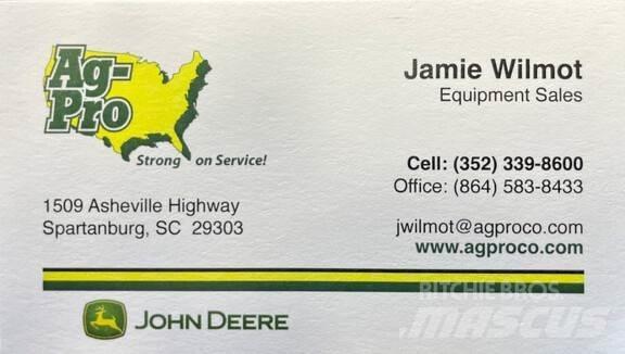 John Deere 3033R コンパクトトラクター
